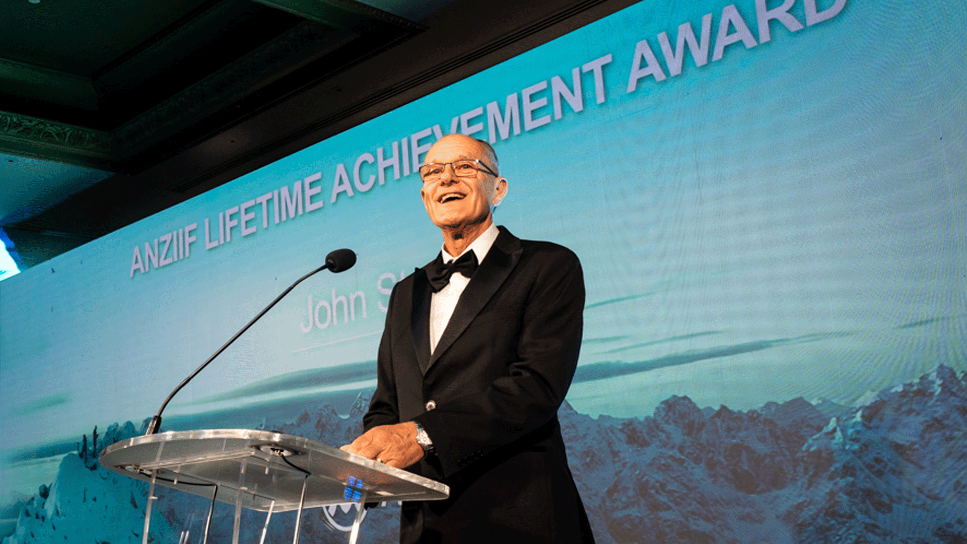 2023 ANZIIF New Zealand Lifetime Achiever Award winner John Stubbs